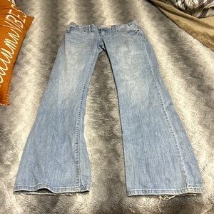 Aeropostale size 3/4 regular light wash jeans